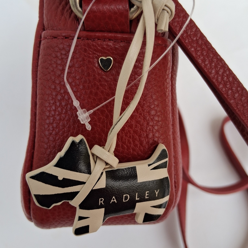 RADLEY LONDON Red Crossbody Bag with Hello London Design - Picture 8 of 16